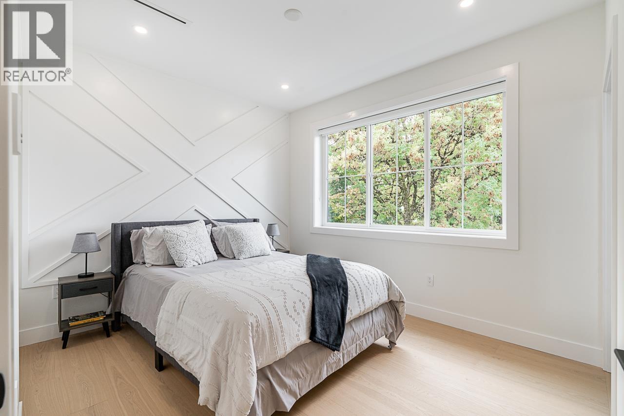 1 5304 ELGIN STREET, Vancouver