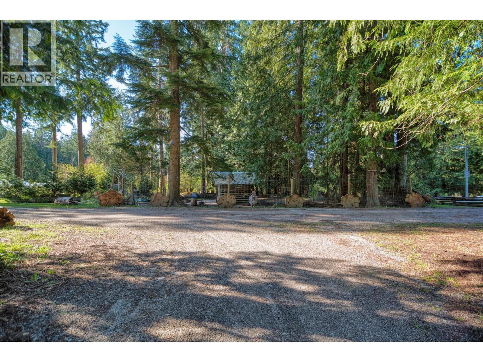 1106 A & B GLADWIN TRAIL ROAD, Roberts Creek