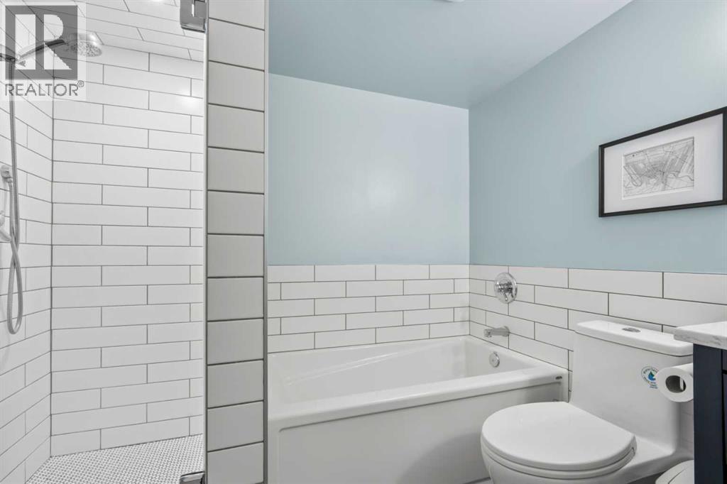 Single Family House for Sale in    Avenue NW Sunnyside Calgary 