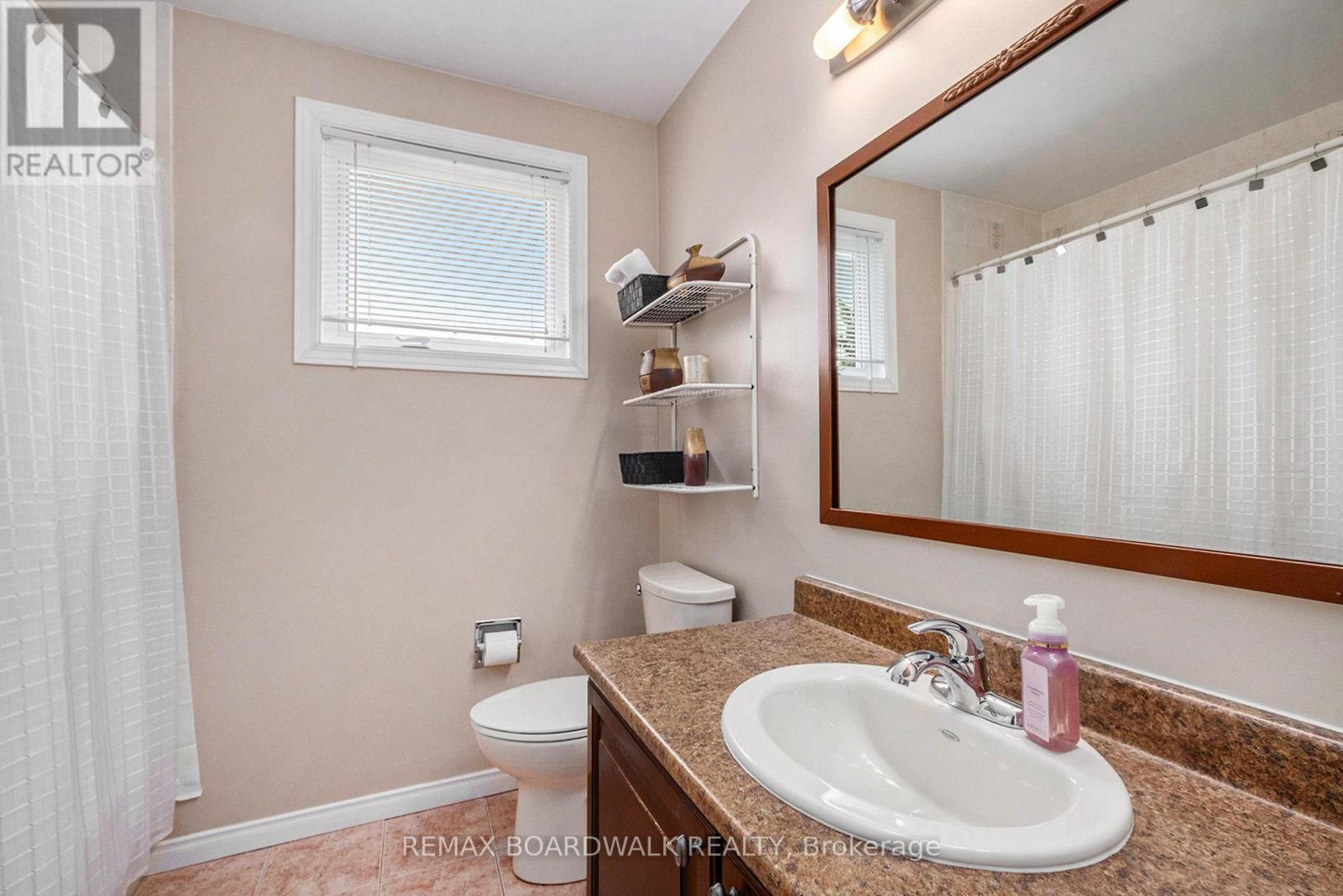 1315 PRESTONE DRIVE, Ottawa, Ontario