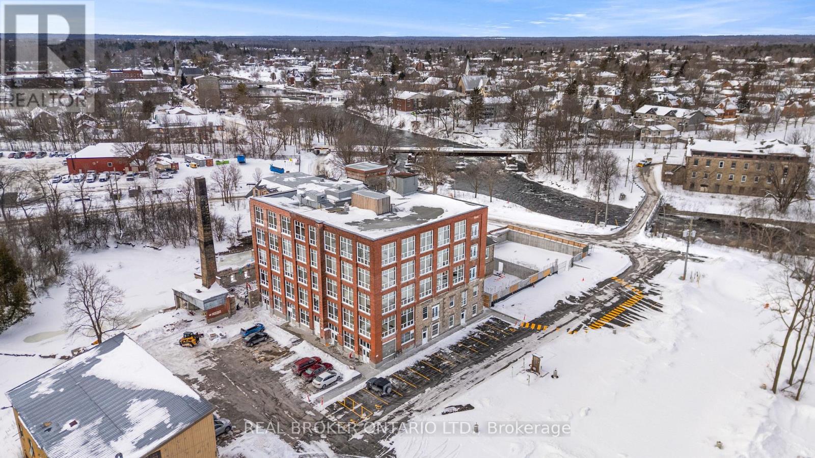 Studio for Rent in Ottawa – 009 – 150 MILL STREET, Ottawa – By Peter Sagos - Image 29