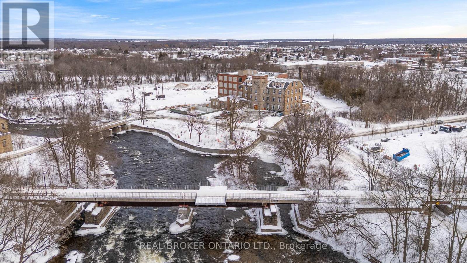 Studio for Rent in Ottawa – 002 – 150 MILL STREET, Ottawa – By Peter Sagos - Image 29