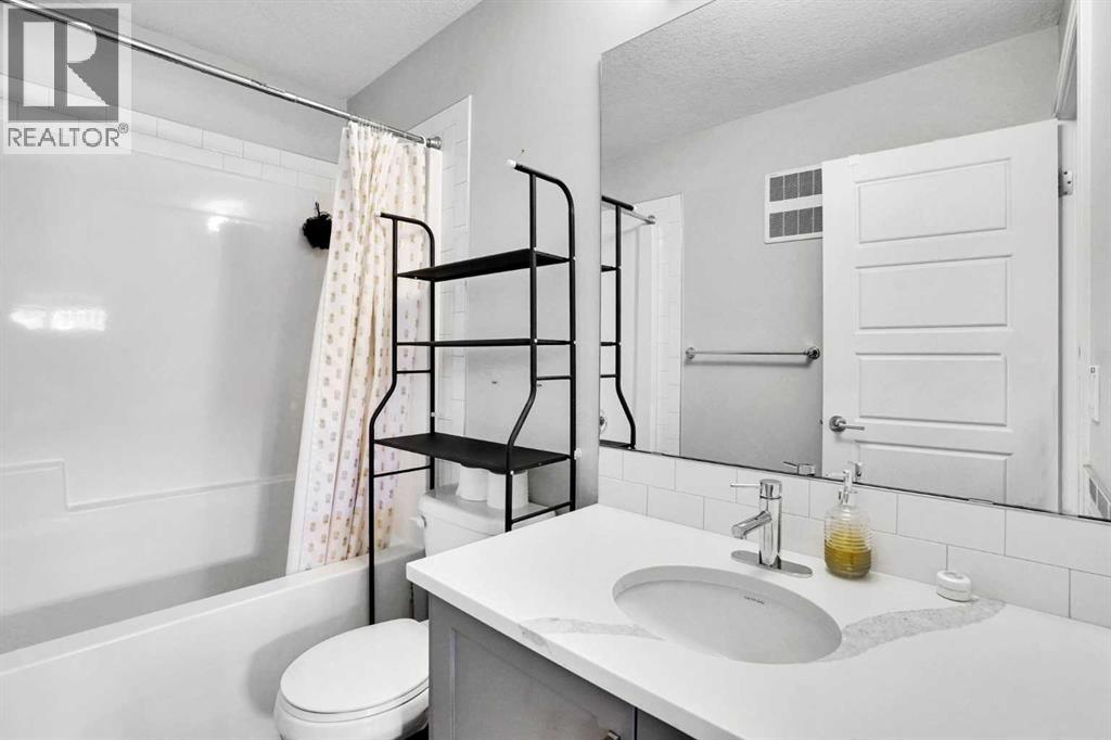 Single Family House for Sale in  Savanna Walk NE Saddle Ridge Calgary 