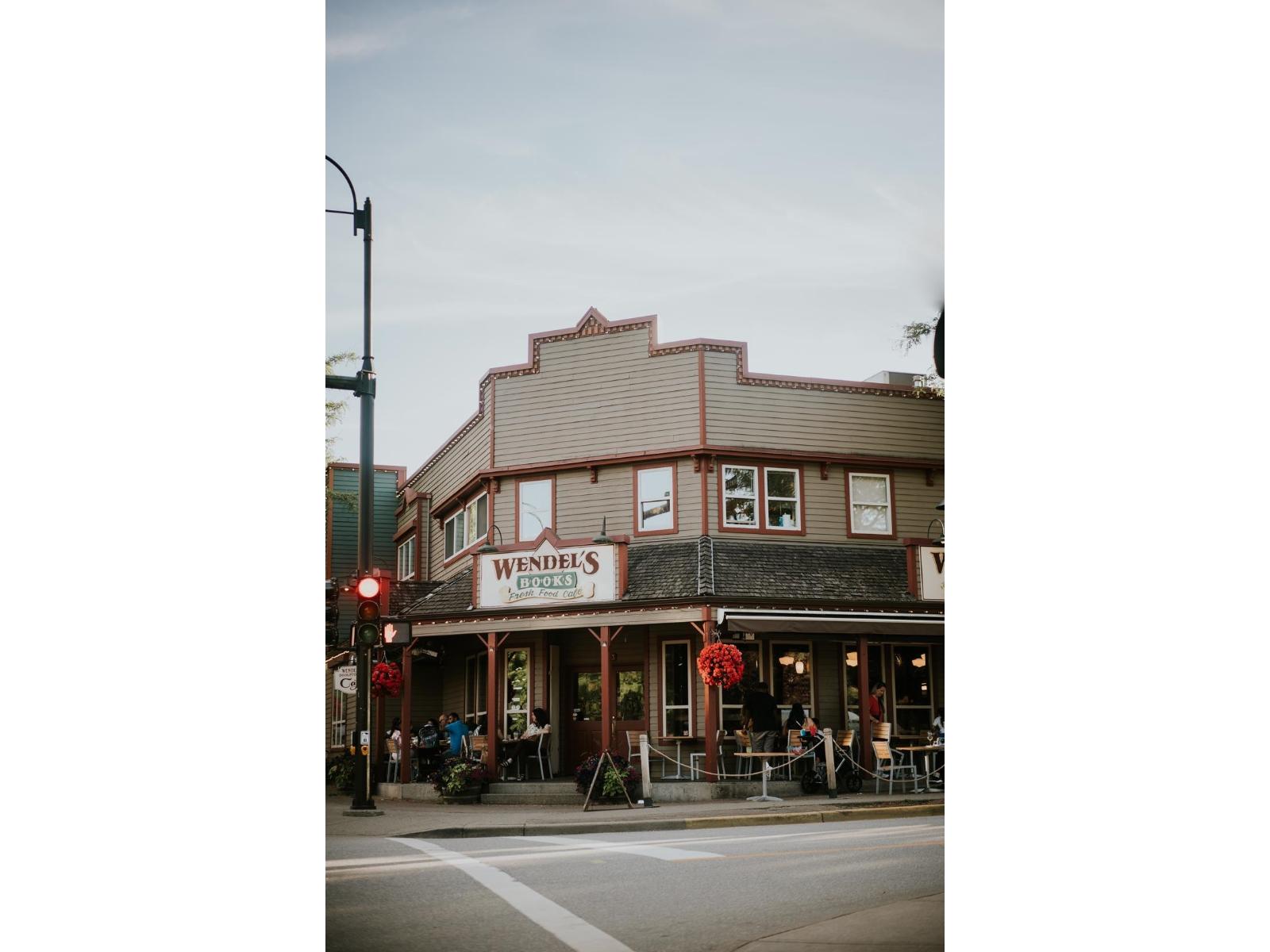 LT.2 ROYAL STREET, Langley