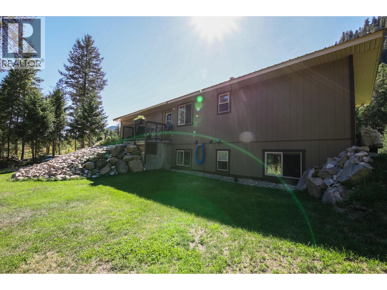 3437 Blythe-Rhone Road, Westbridge