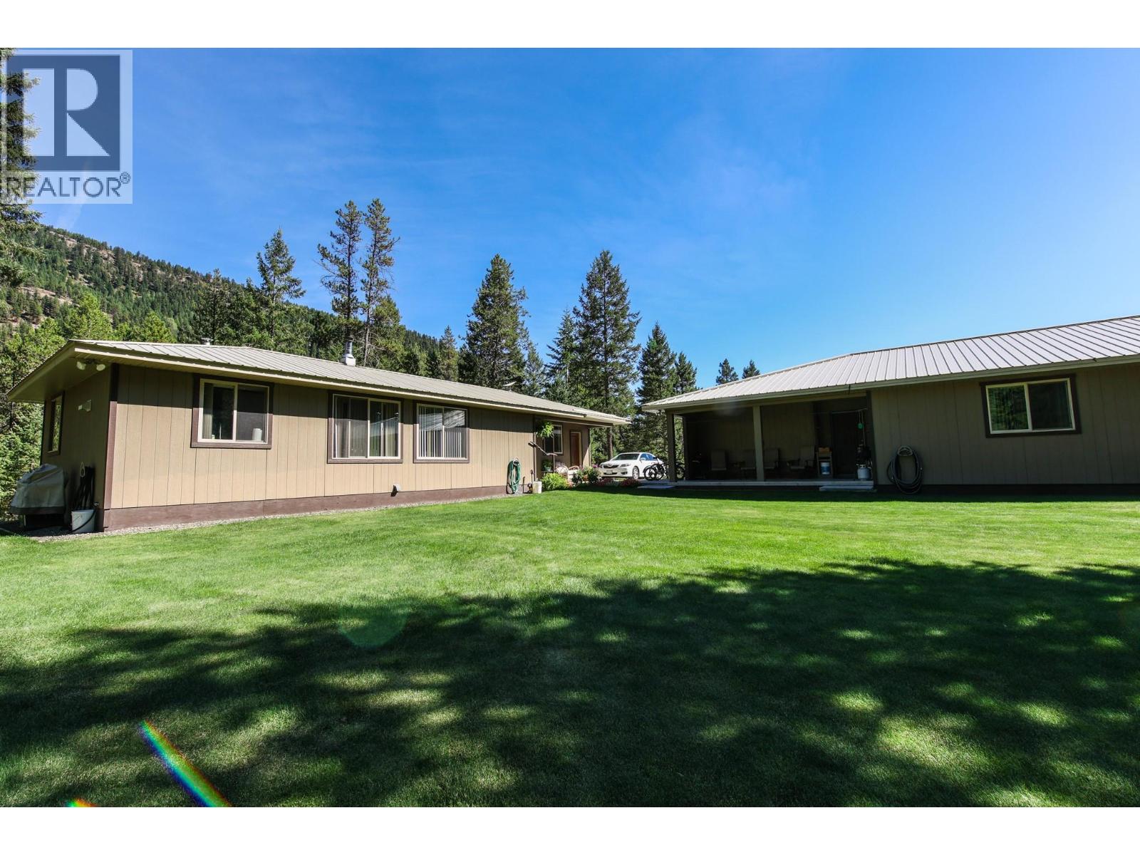 3437 Blythe-Rhone Road, Westbridge