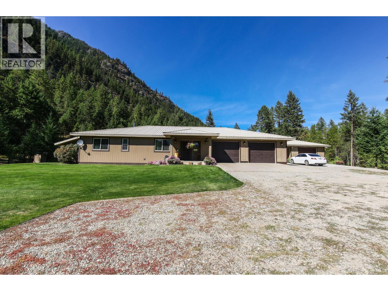 3437 Blythe-Rhone Road, Westbridge