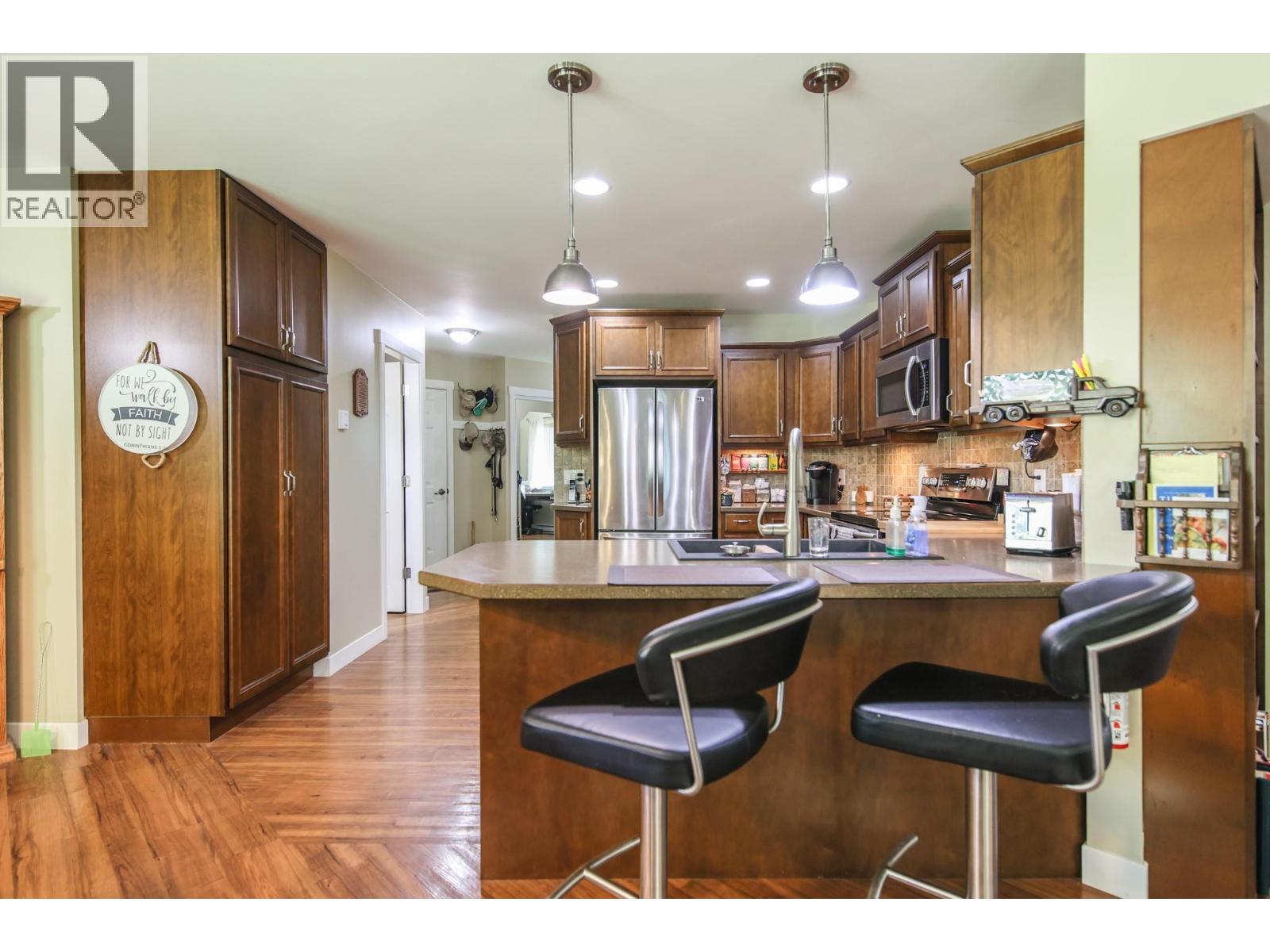 3437 Blythe-Rhone Road, Westbridge