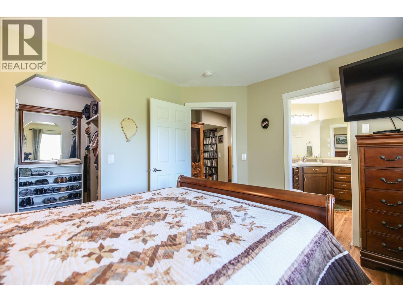 3437 Blythe-Rhone Road, Westbridge