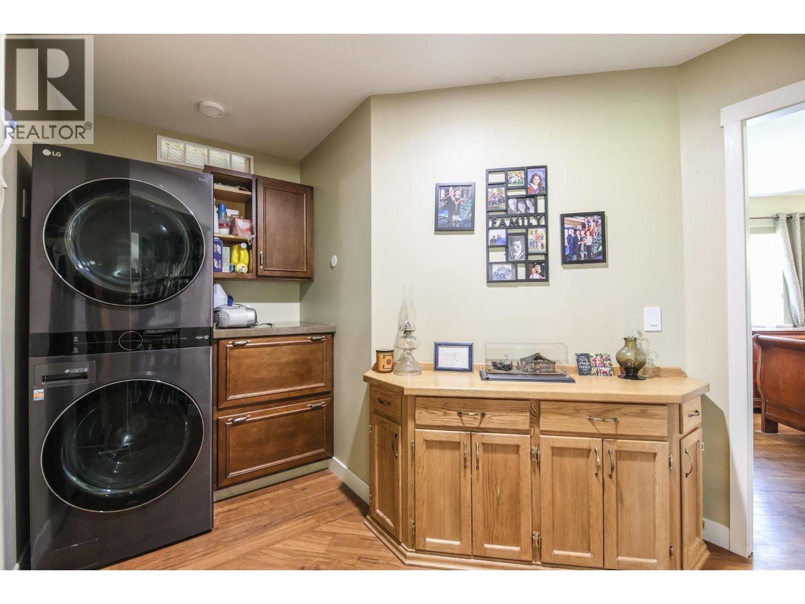 3437 Blythe-Rhone Road, Westbridge