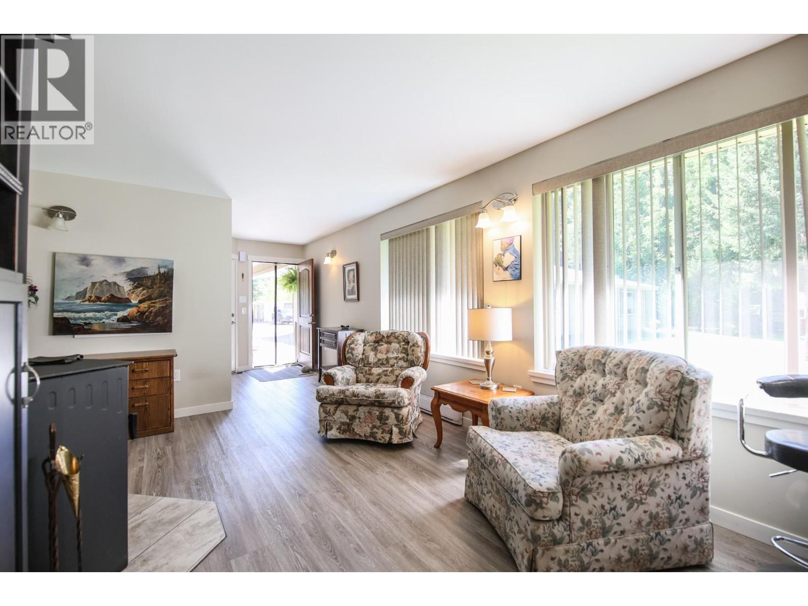 3437 Blythe-Rhone Road, Westbridge