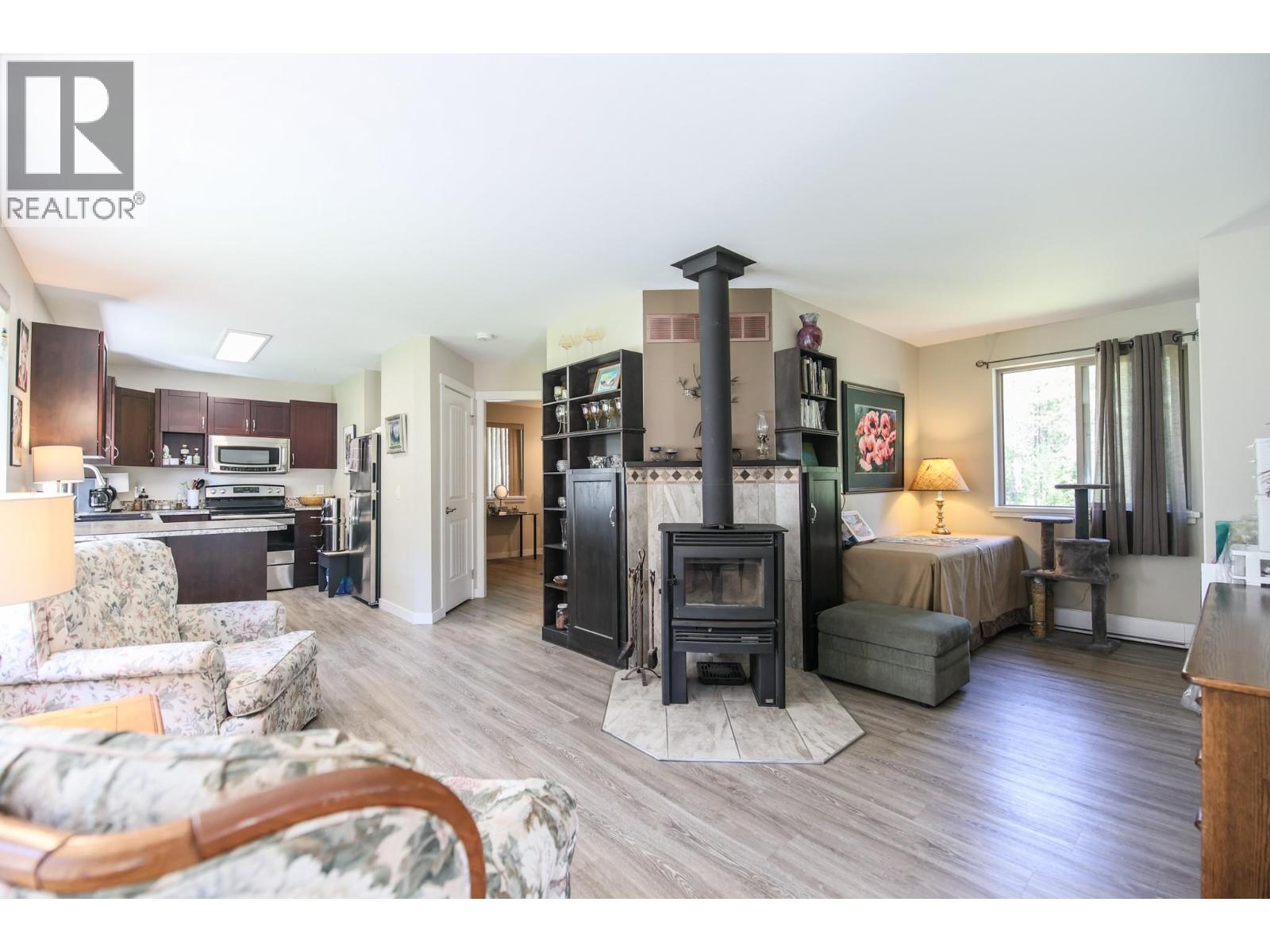 3437 Blythe-Rhone Road, Westbridge