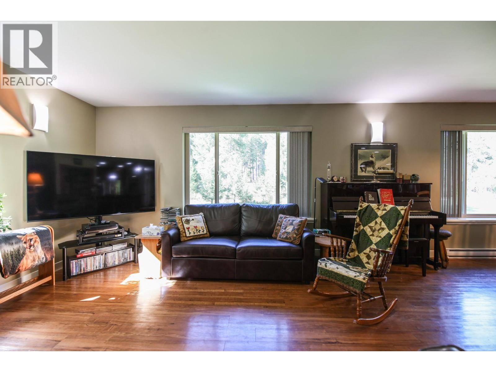 3437 Blythe-Rhone Road, Westbridge