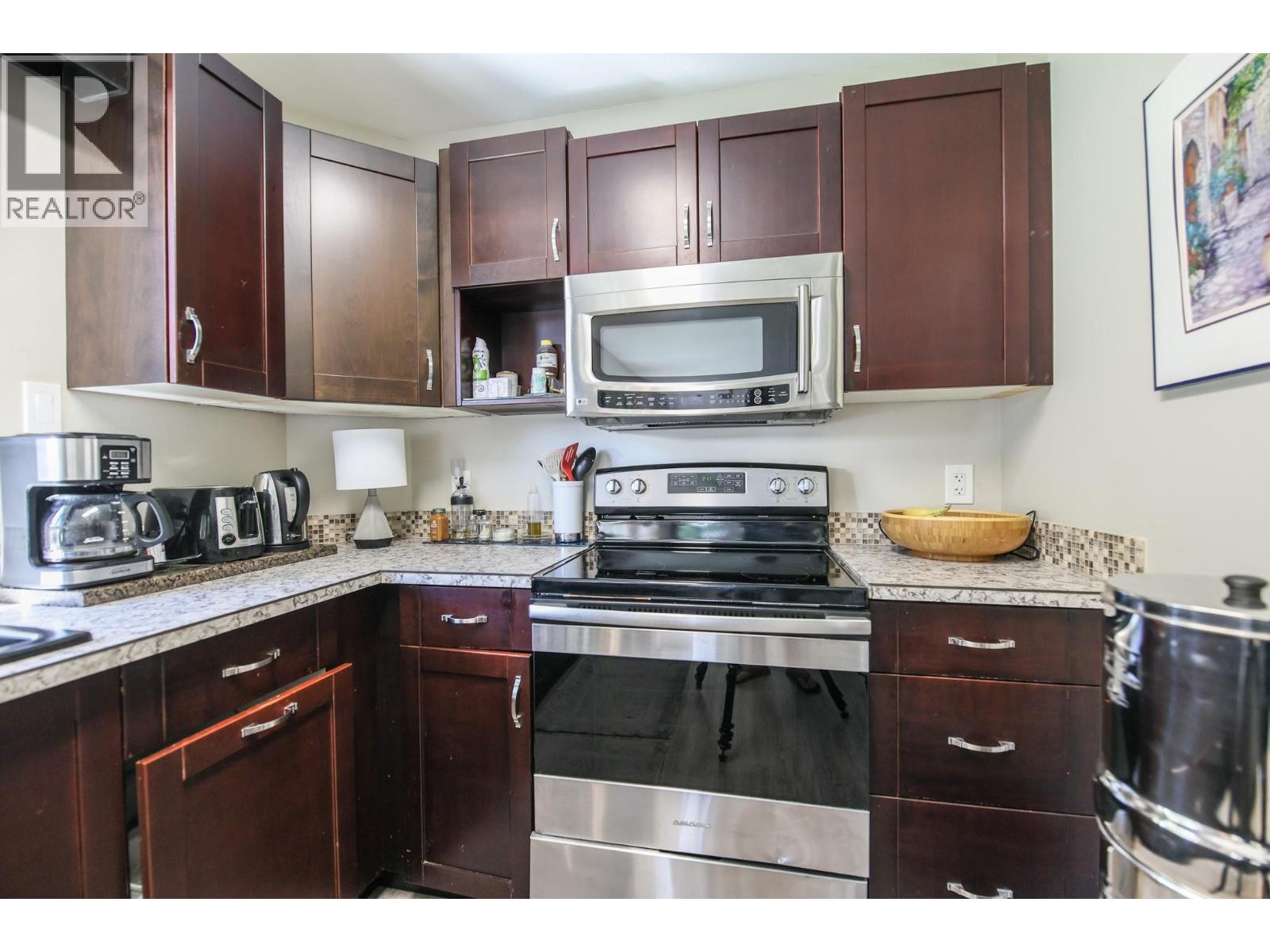 3437 Blythe-Rhone Road, Westbridge