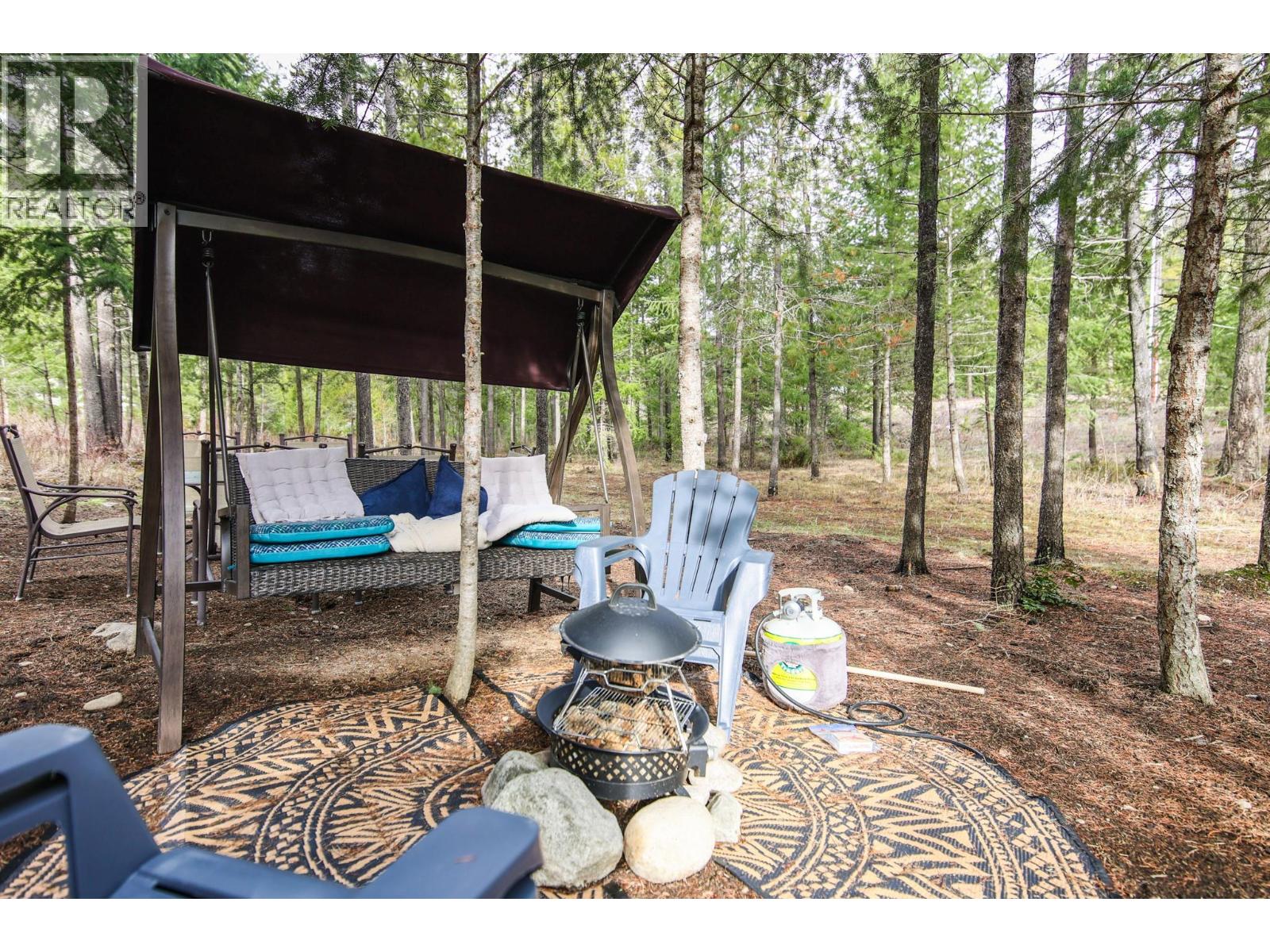 3437 Blythe-Rhone Road, Westbridge