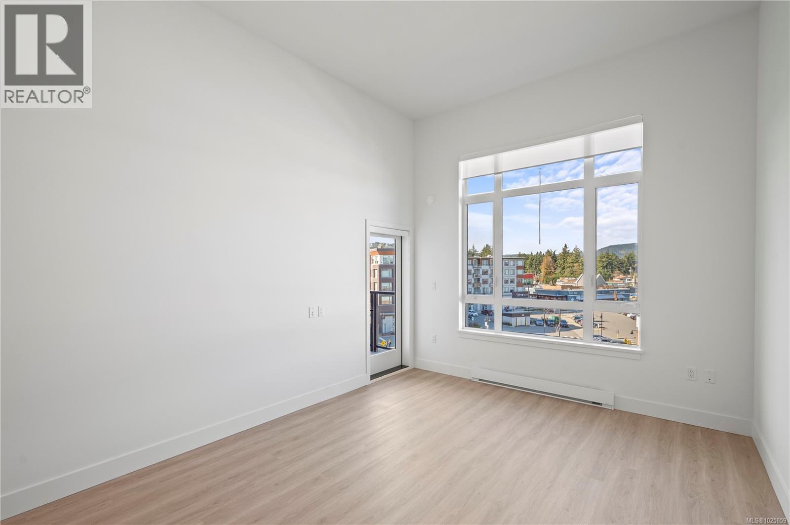 542 920 Reunion Avenue, Langford