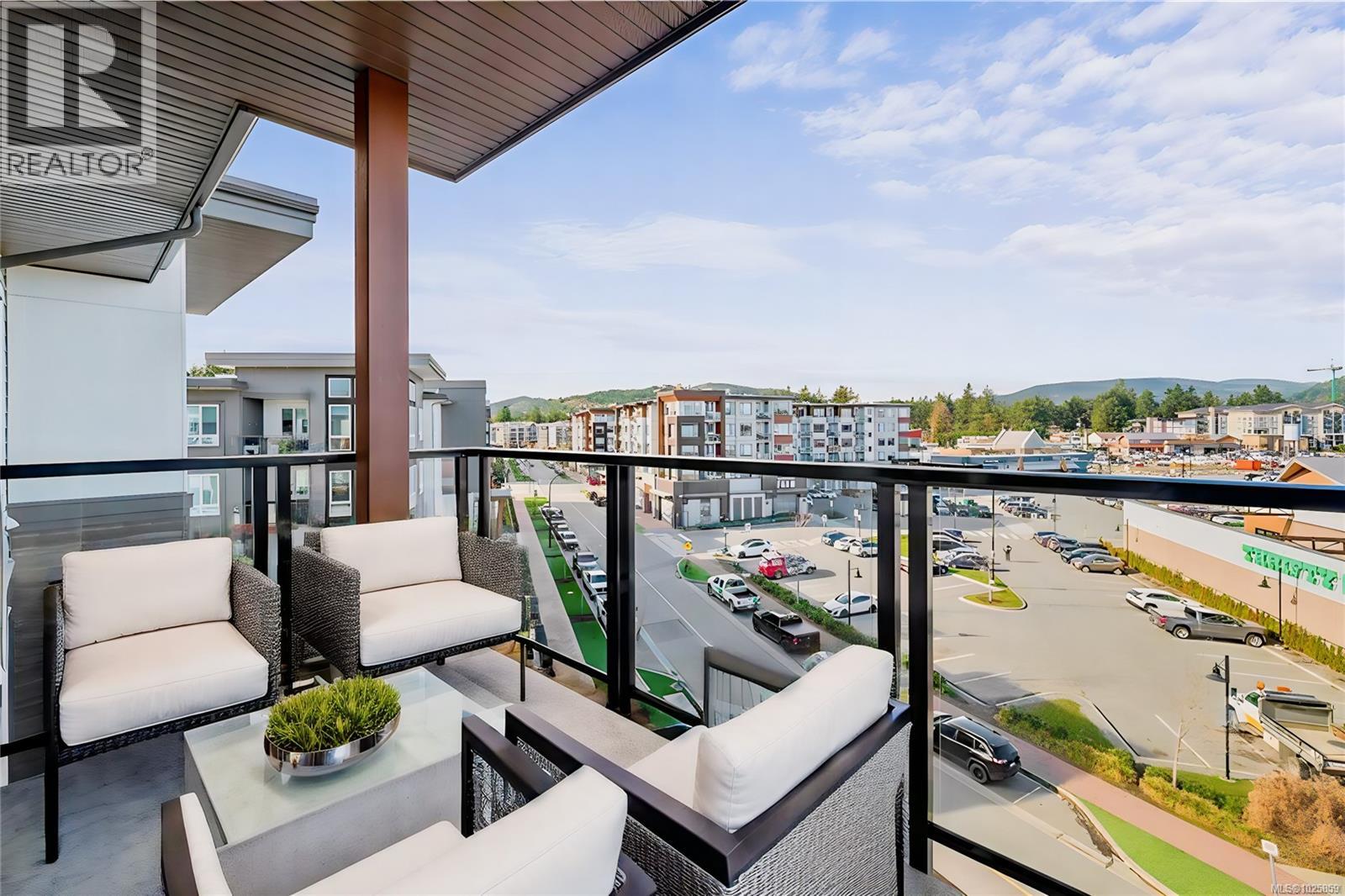 542 920 Reunion Avenue, Langford