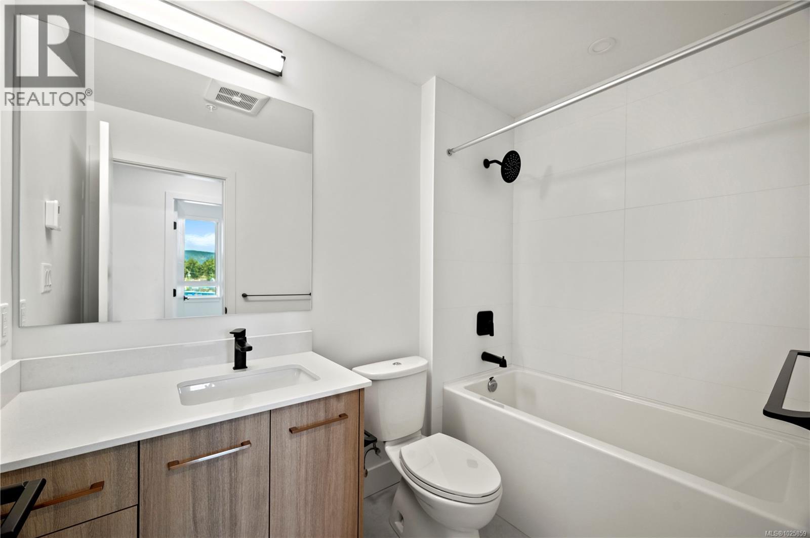 542 920 Reunion Avenue, Langford