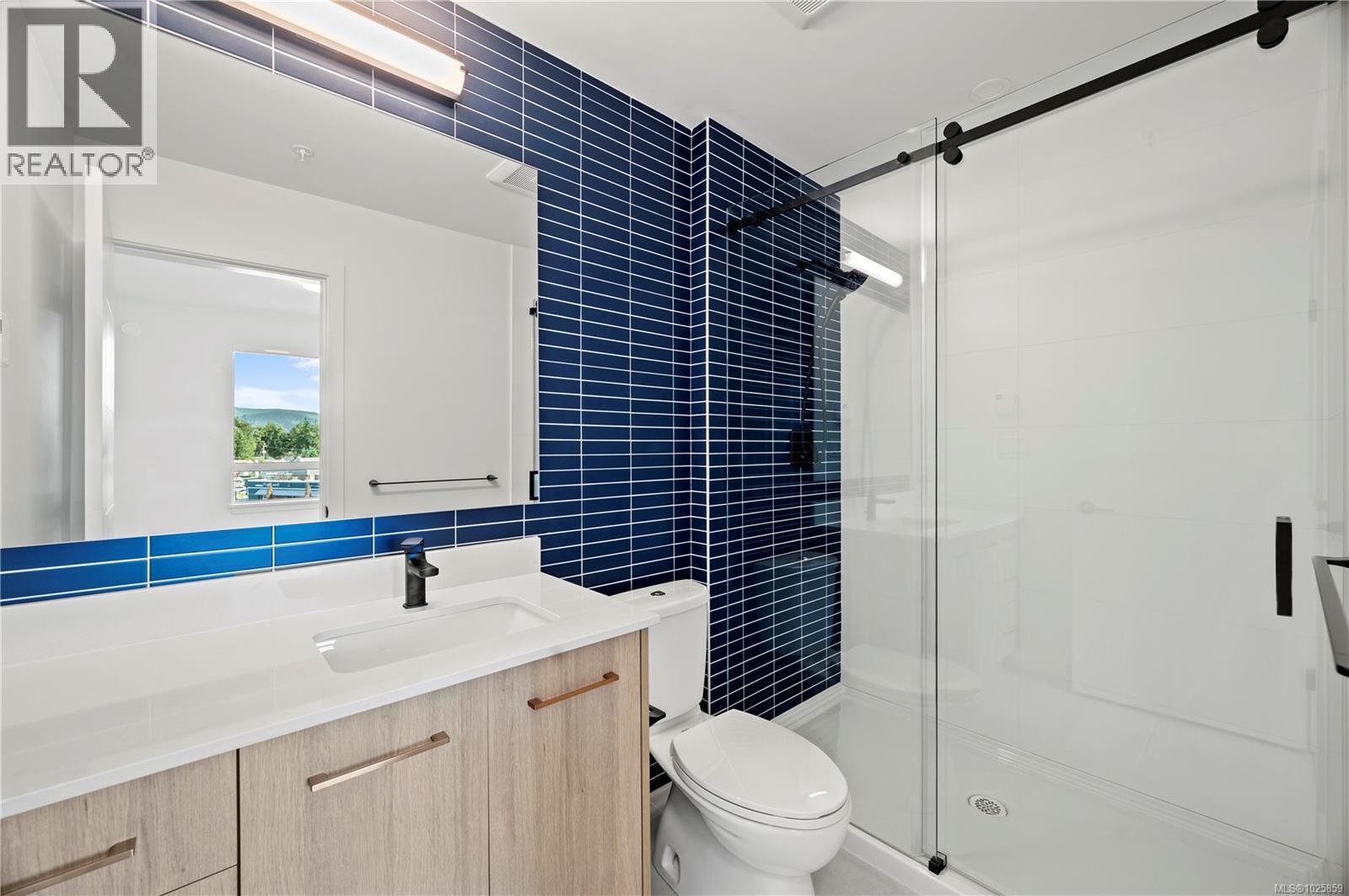 542 920 Reunion Avenue, Langford