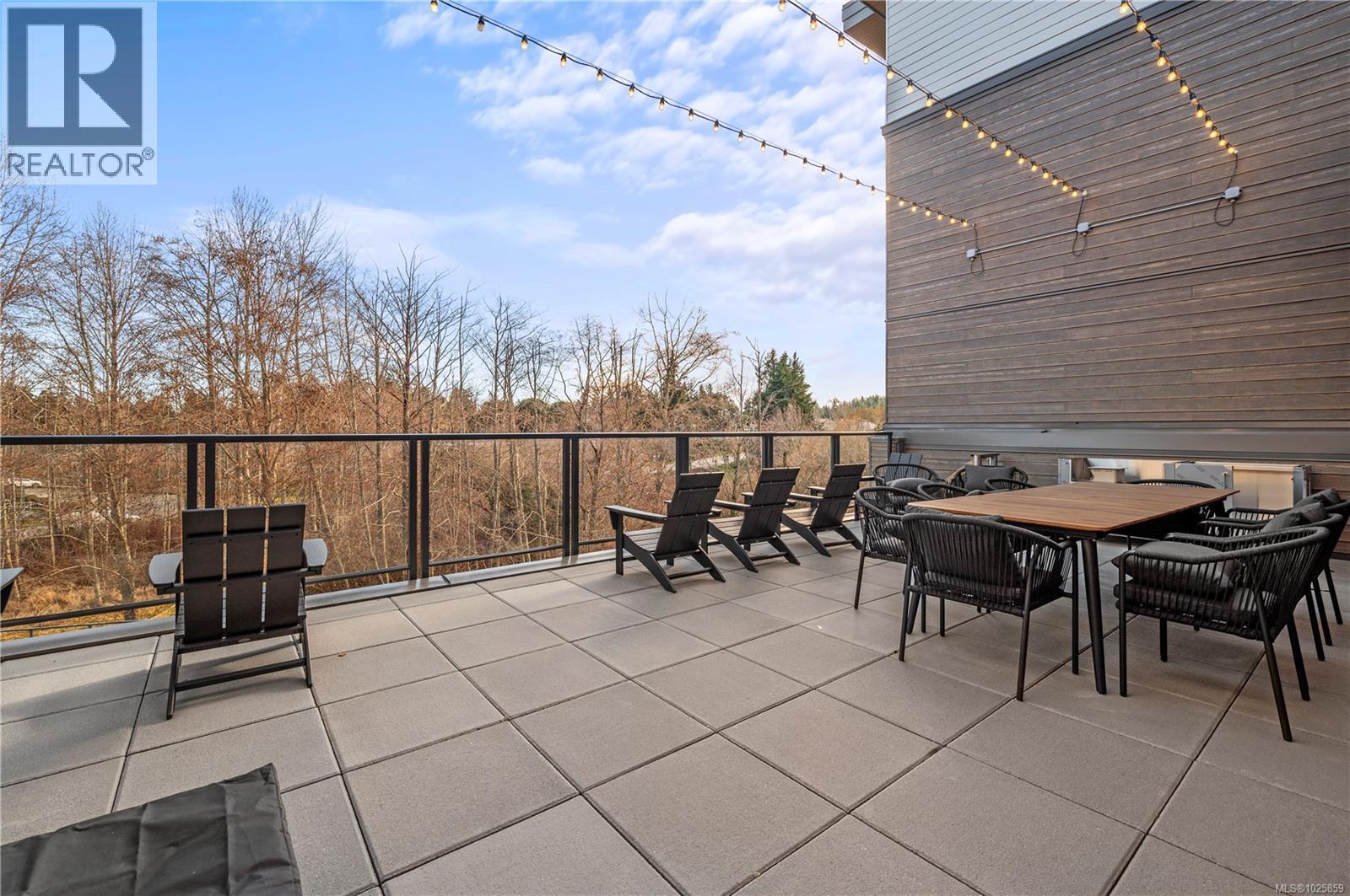 542 920 Reunion Avenue, Langford