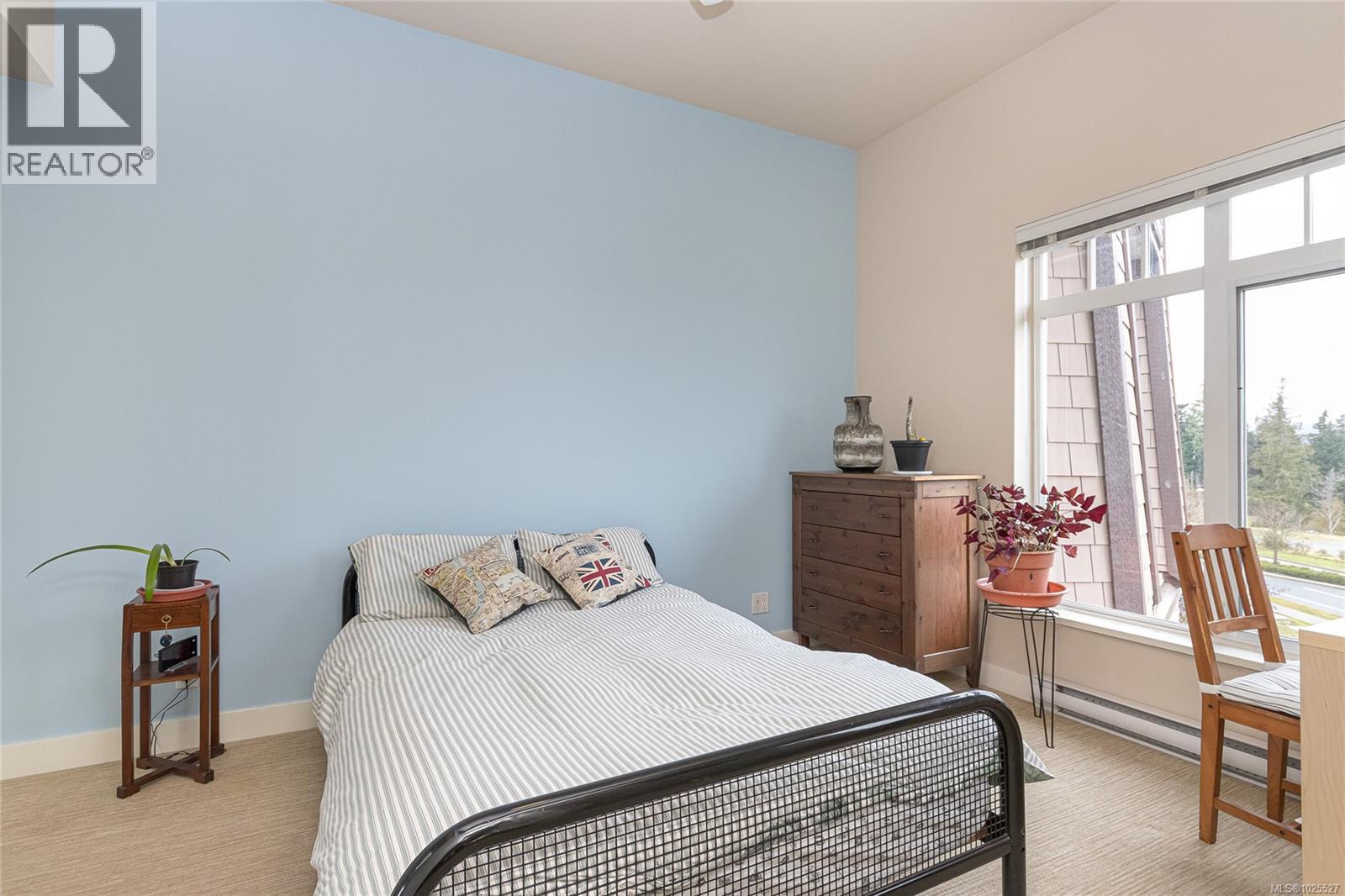 #407 1395 BEAR MOUNTAIN PKWY - 15