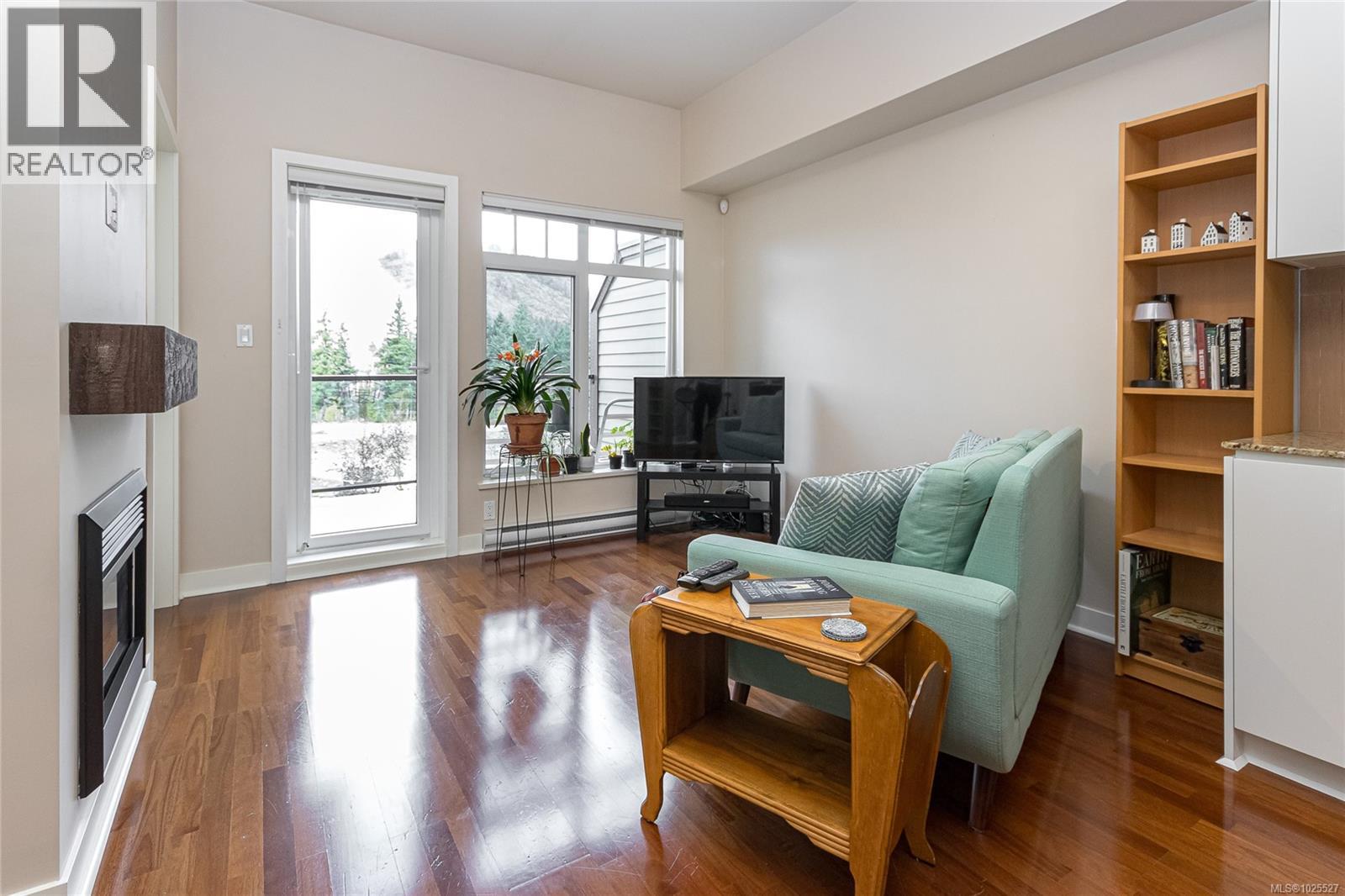 #407 1395 BEAR MOUNTAIN PKWY - 5