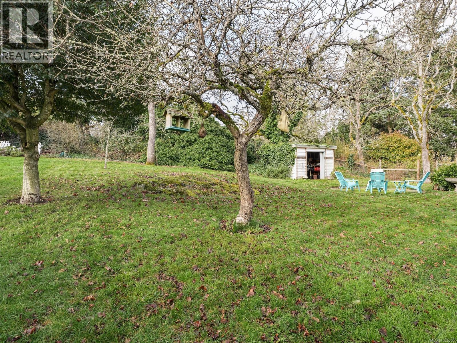  3900 Ascot Drive, Saanich