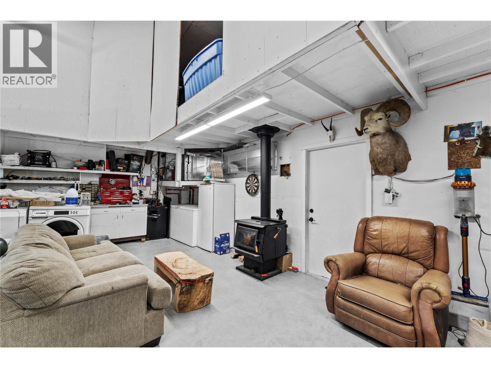  1550 WALNUT Avenue, Merritt