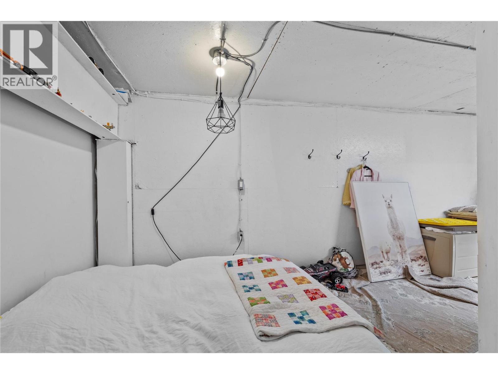  1550 WALNUT Avenue, Merritt