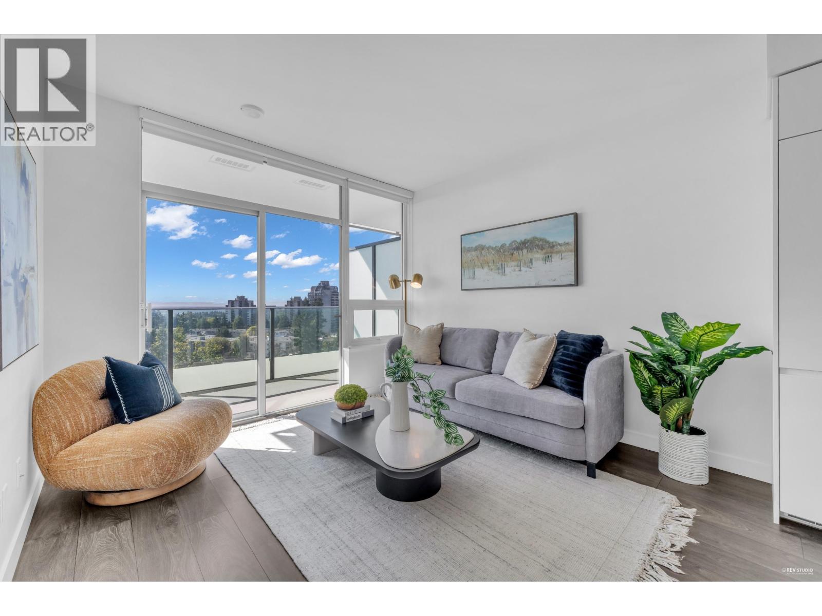 1105 6463 SILVER AVENUE - Photo 2 of 38, Burnaby, British Columbia