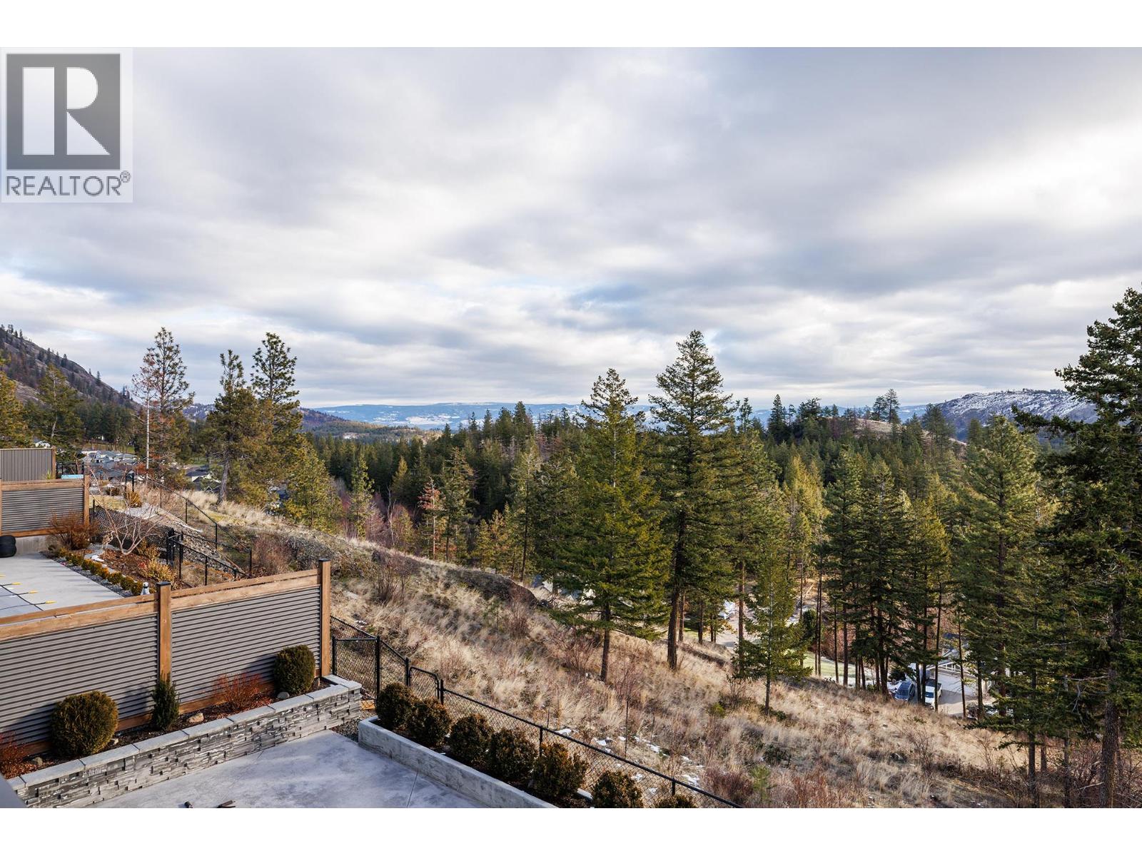 2501 Tallus Heights Drive, West Kelowna