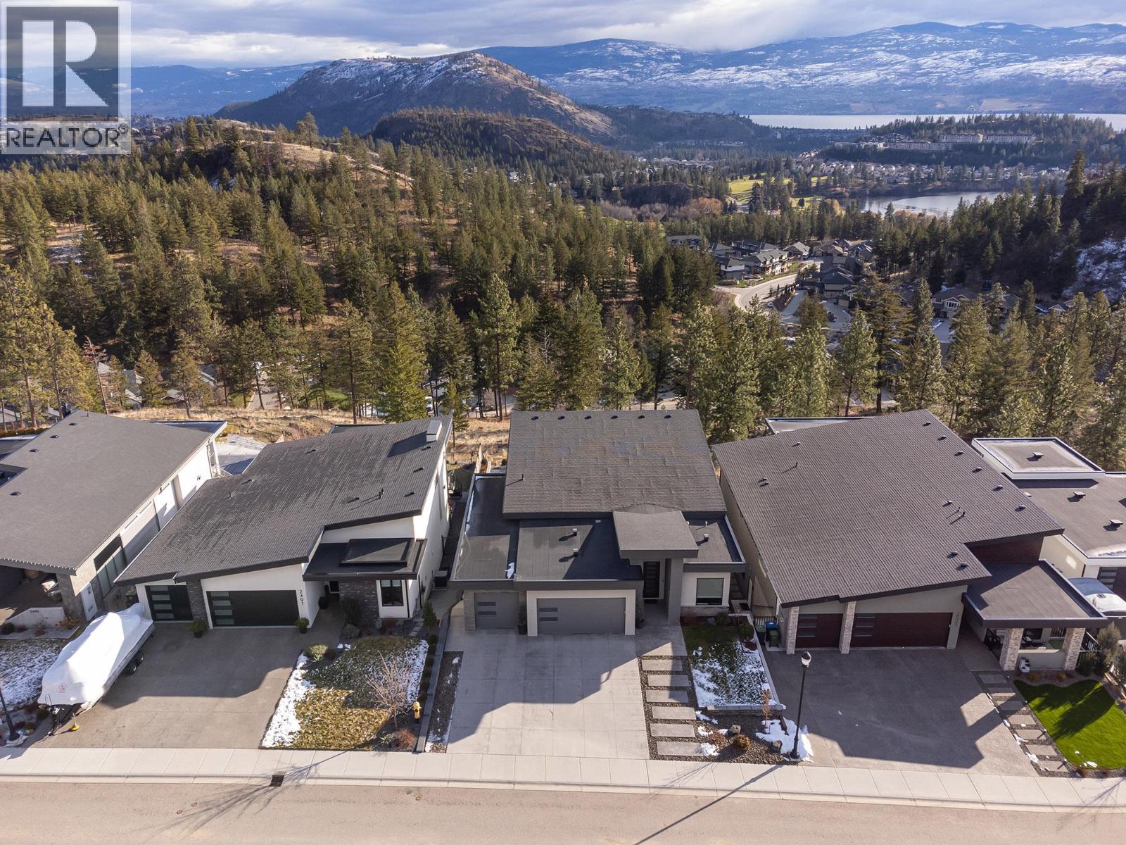 2501 Tallus Heights Drive, West Kelowna