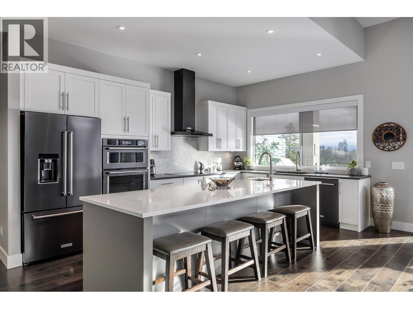 2501 Tallus Heights Drive, West Kelowna