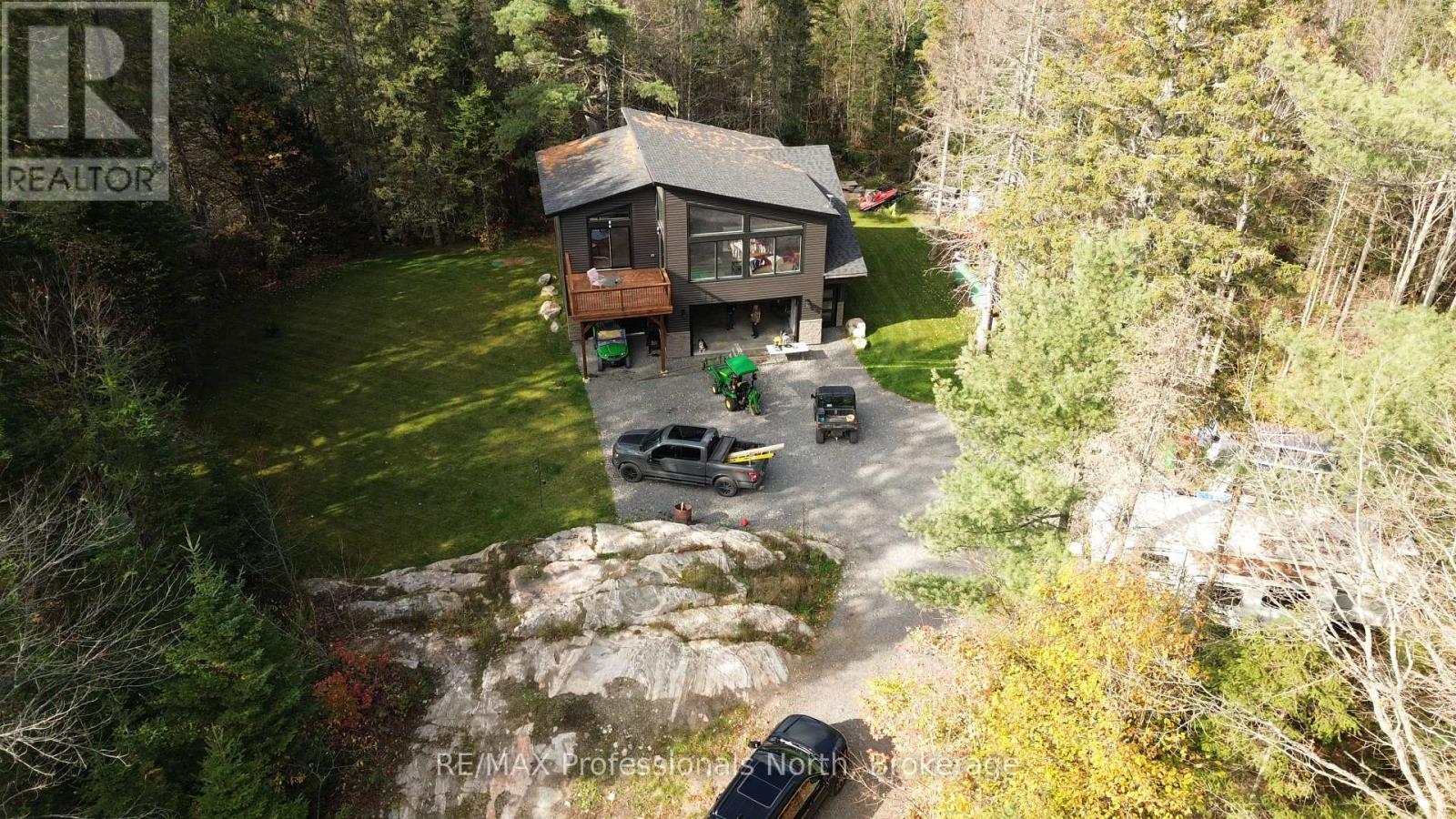 816 SECOND AVENUE - 32