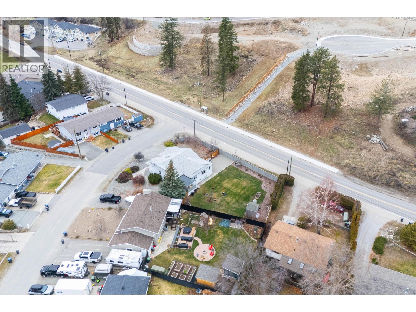 6292 Whinton Crescent - 24
