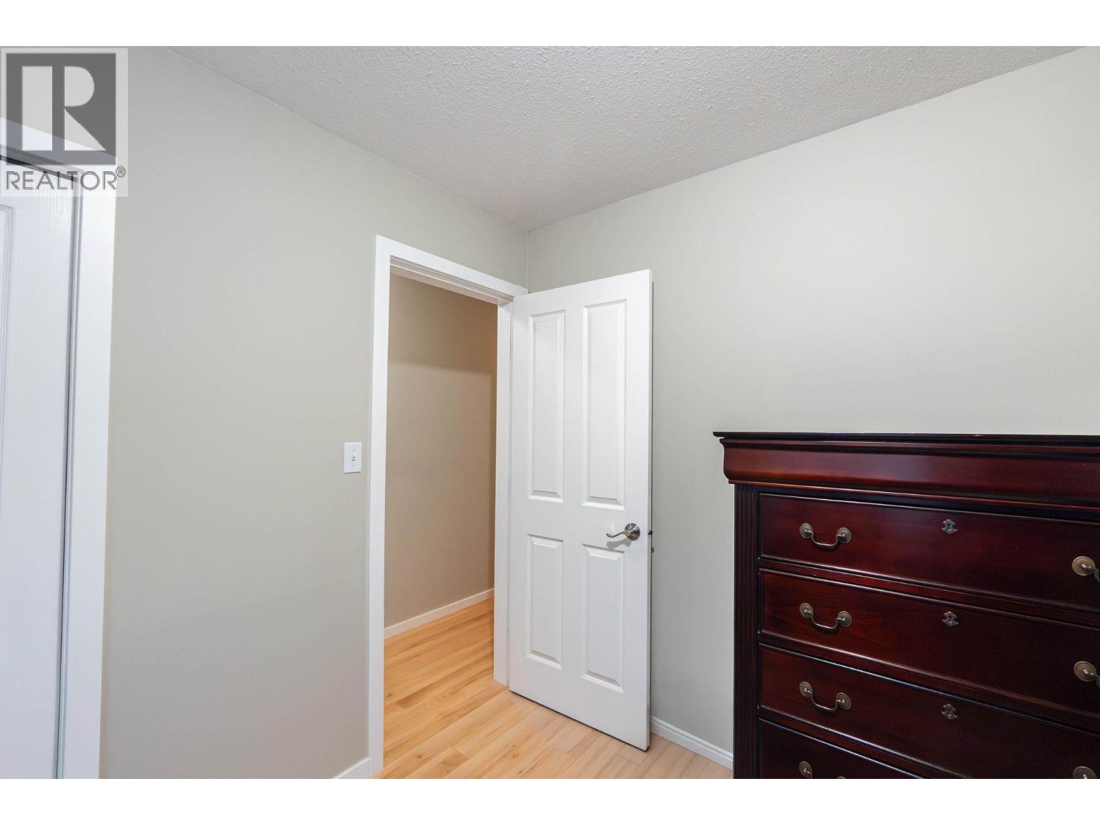 6292 Whinton Crescent - 15