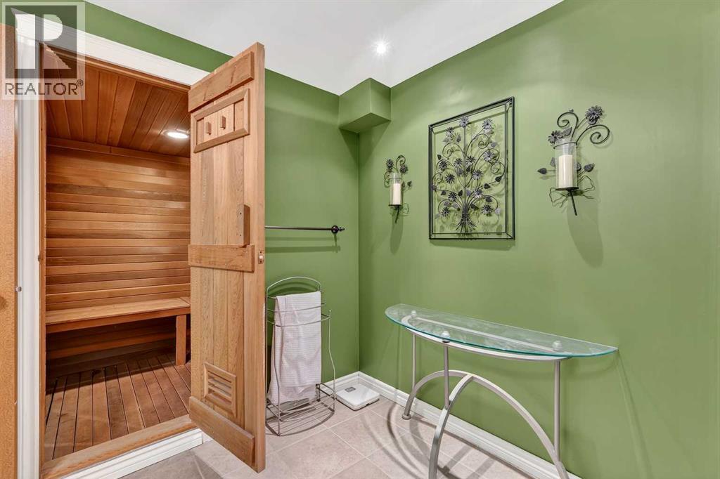 Single Family House Bungalow for Sale in  Oakmount Way SW Oakridge Calgary 