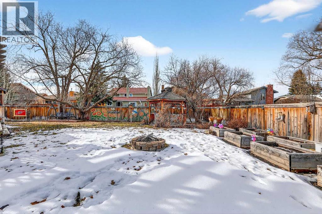 Single Family House Bungalow for Sale in  Oakmount Way SW Oakridge Calgary 