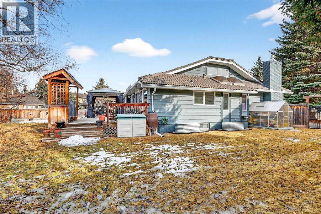 Single Family House Bungalow for Sale in  Oakmount Way SW Oakridge Calgary 