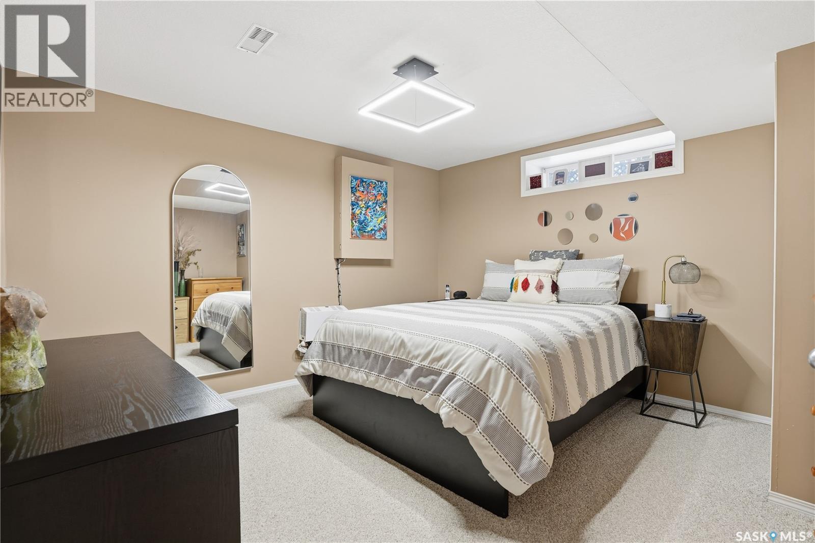 Single Family House Bungalow for Sale in  ST ANDREWS ROAD Regina 