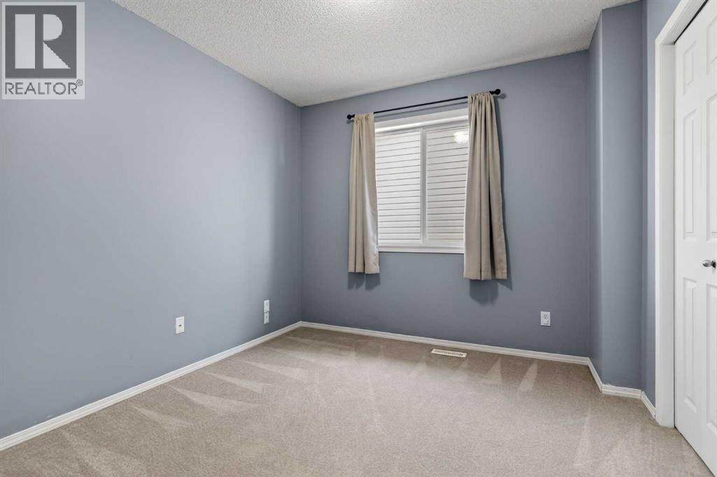 Single Family House for Sale in  Tarington Way NE Taradale Calgary 