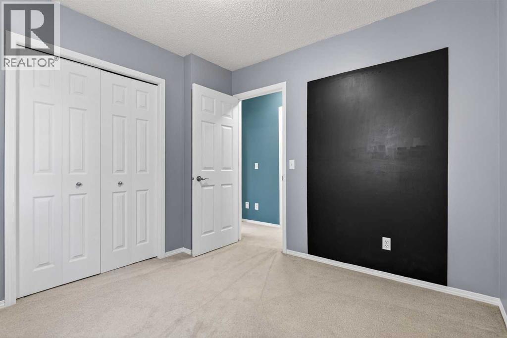 Single Family House for Sale in  Tarington Way NE Taradale Calgary 