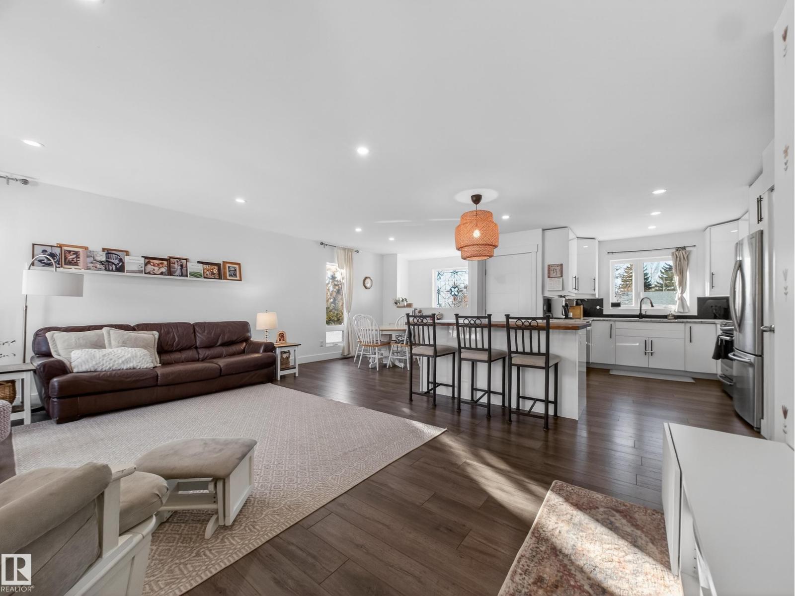 6 HIGHWOOD PL, Sherwood Park