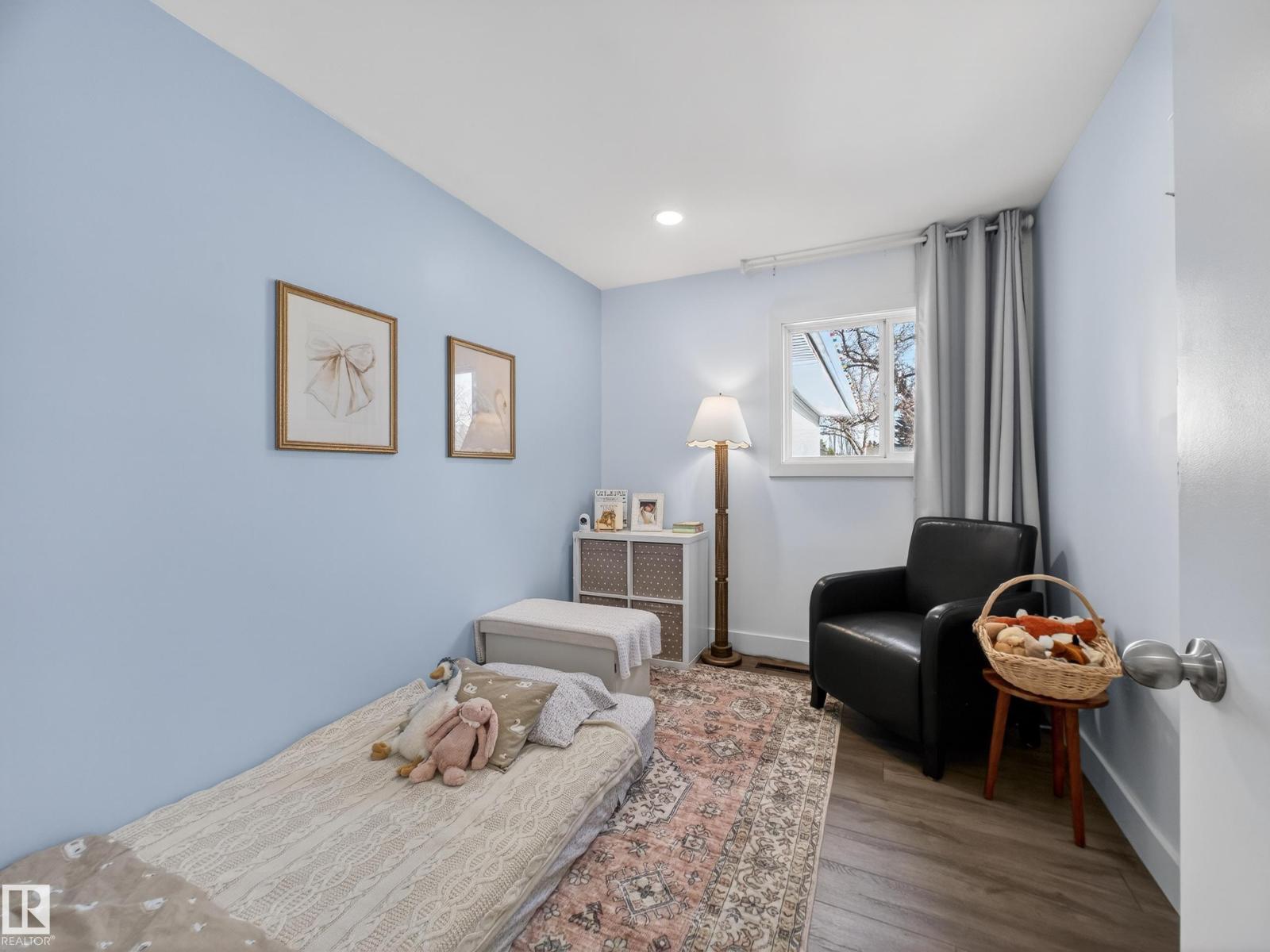 6 HIGHWOOD PL, Sherwood Park