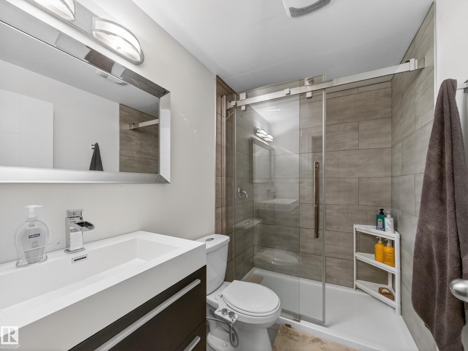 6 HIGHWOOD PL, Sherwood Park