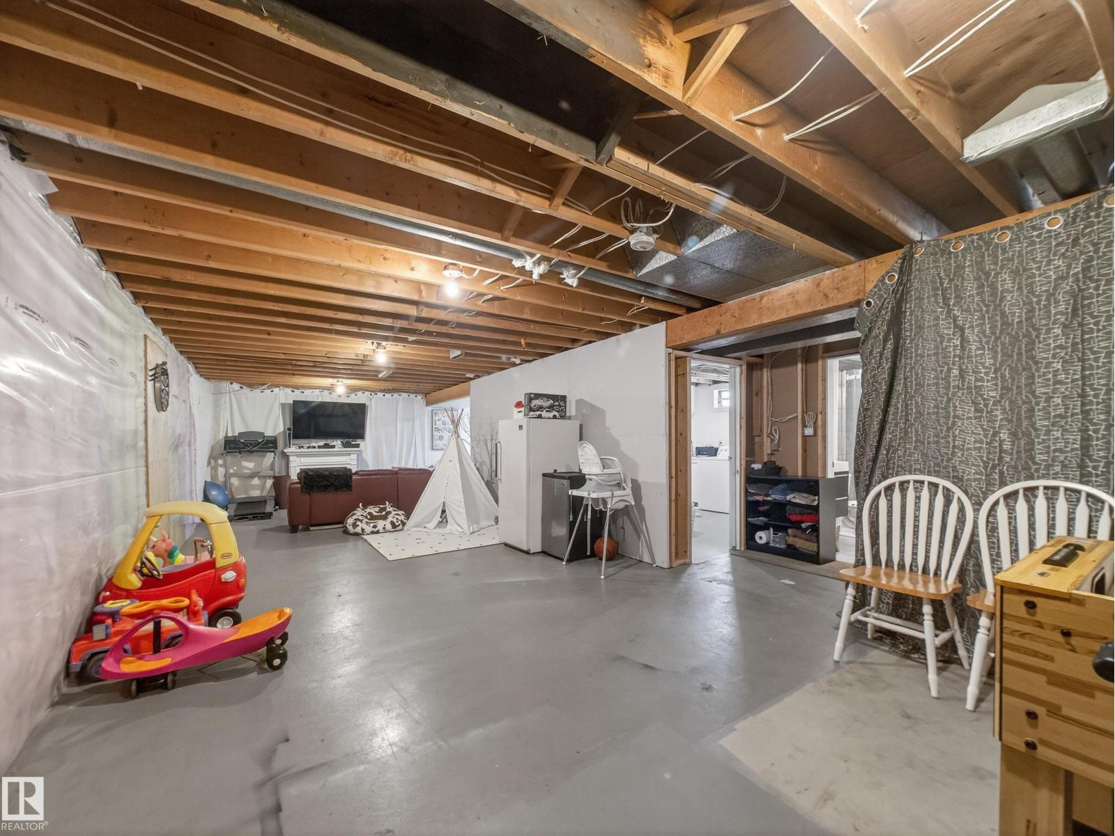 6 HIGHWOOD PL, Sherwood Park