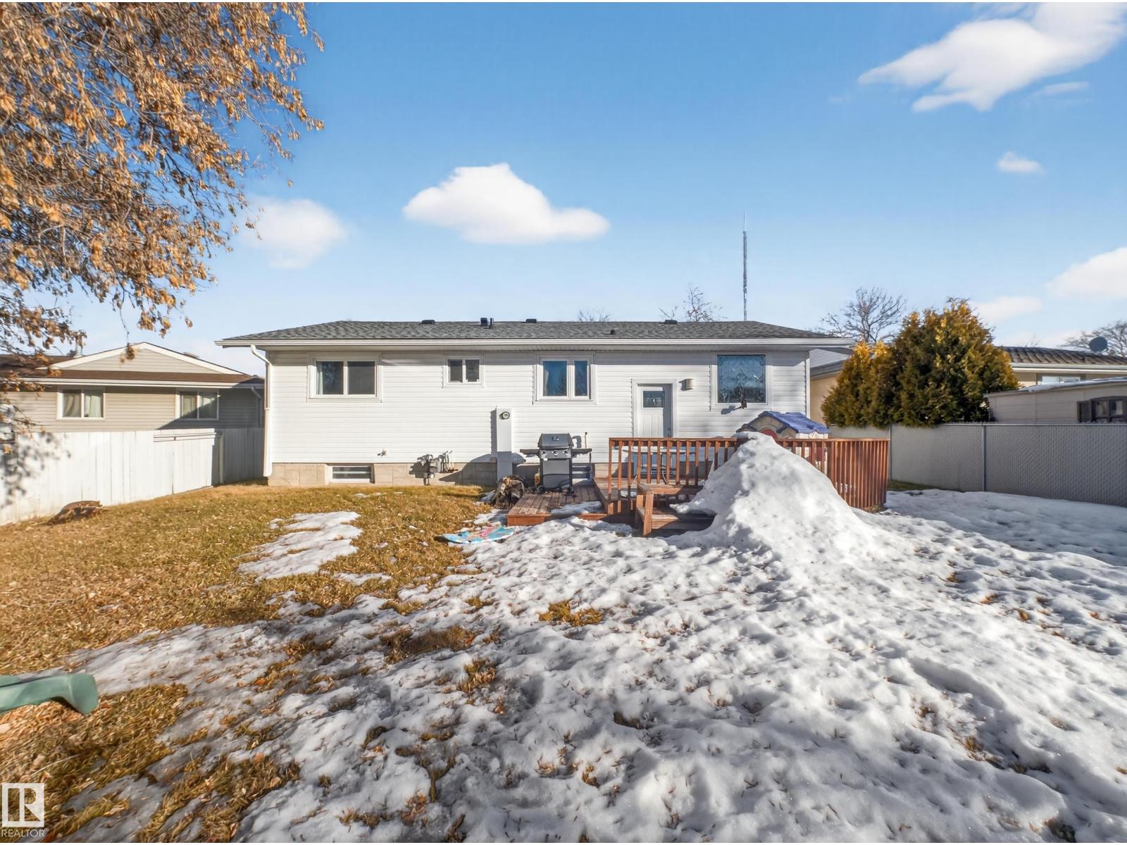 6 HIGHWOOD PL, Sherwood Park