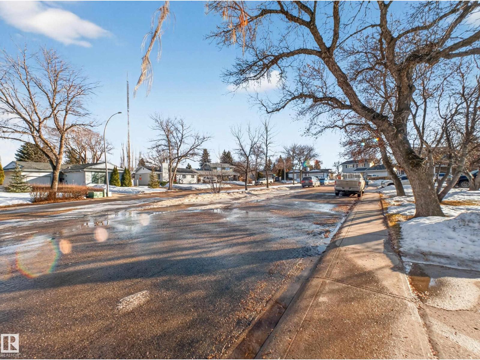 6 HIGHWOOD PL, Sherwood Park