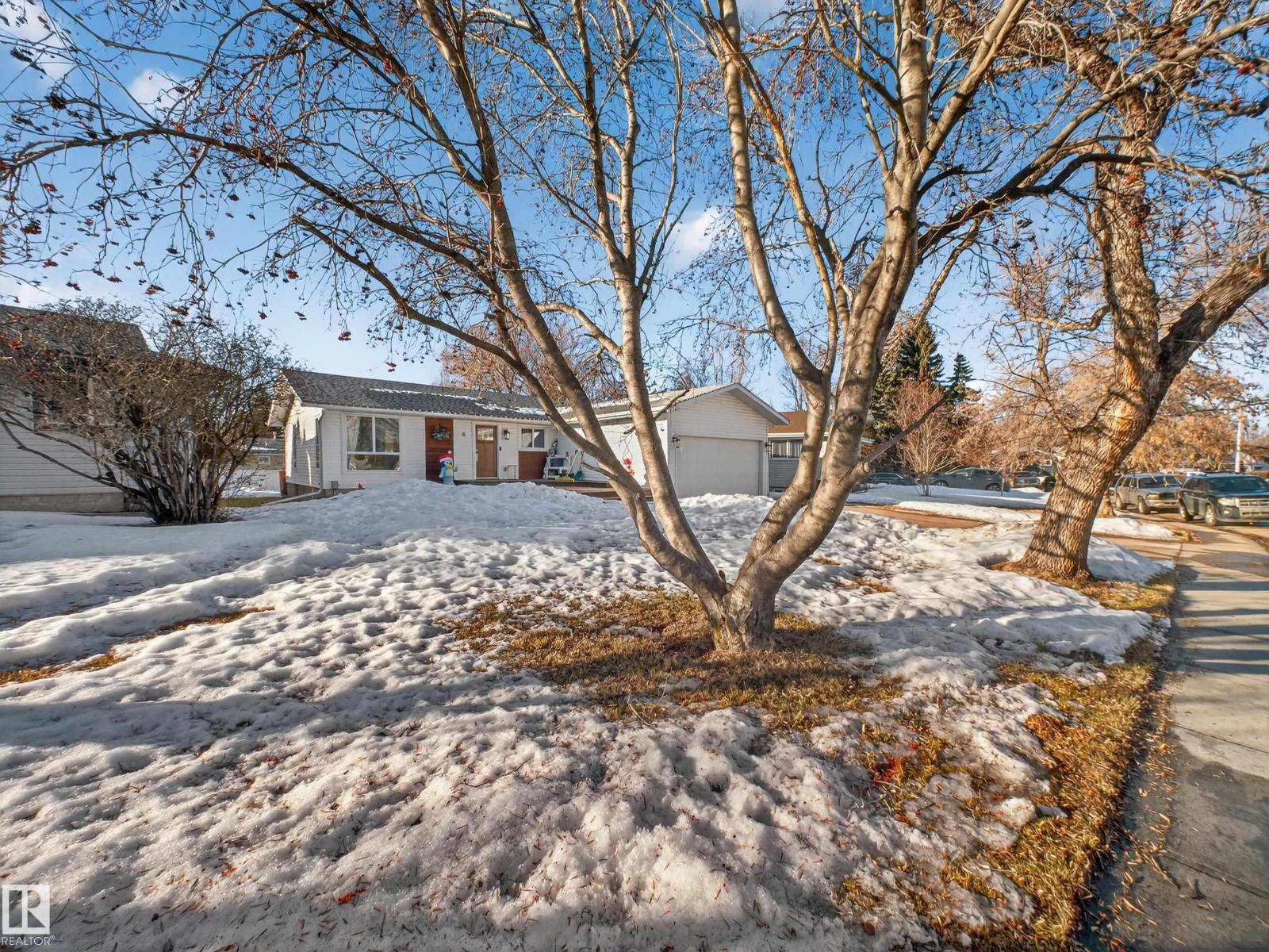 6 HIGHWOOD PL, Sherwood Park