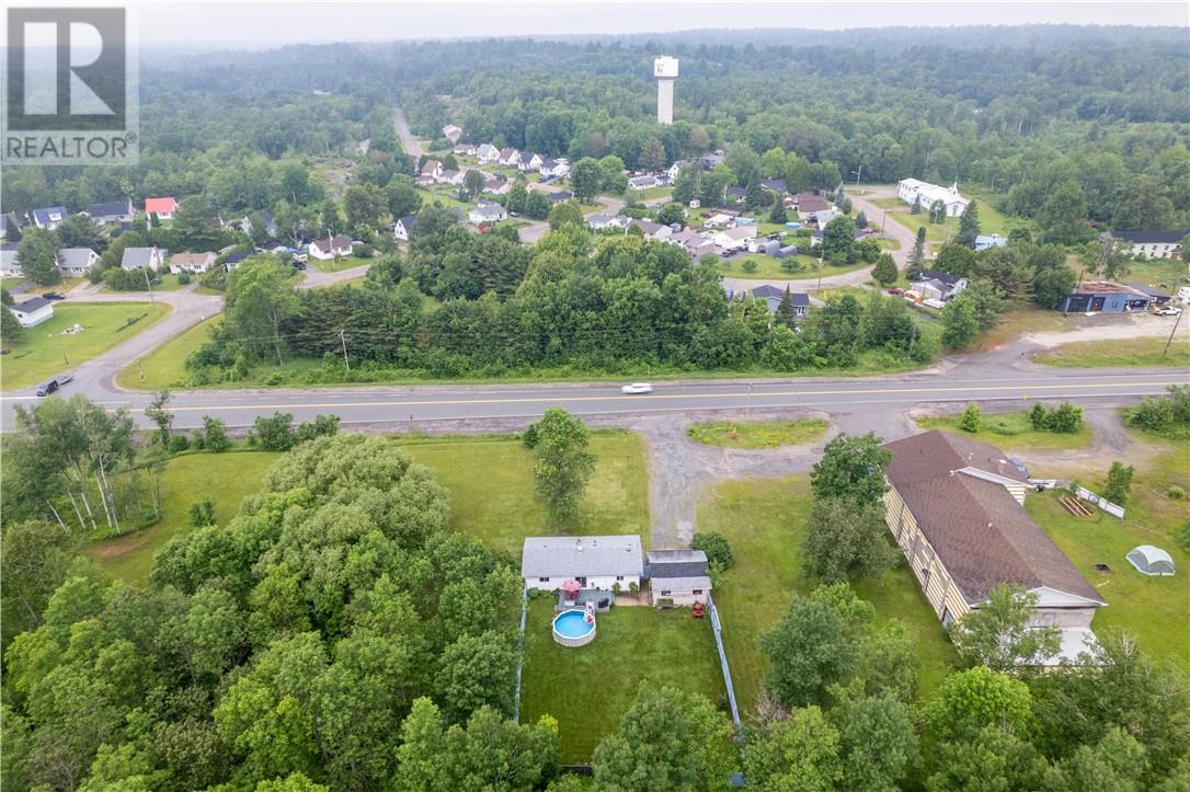62 Highway 17 E - 33